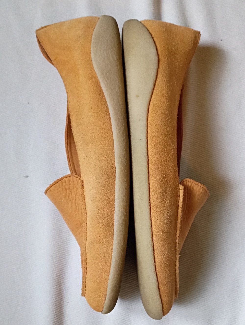 Clark's Cushion Thick Tan Suede Loafers - Picture 3 of 10